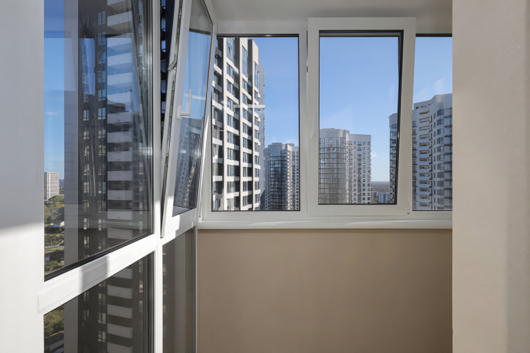 Montaje, reparación e instalación de Puertas y Ventanas en Ibiza